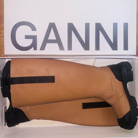 GANNI | Country Tall Lug Sole Boots - Picture 9 of 9